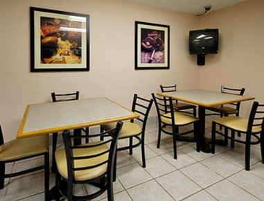 Super 8 By Wyndham Bridgeton/Arpt/St Louis Area Hotel Restaurante foto